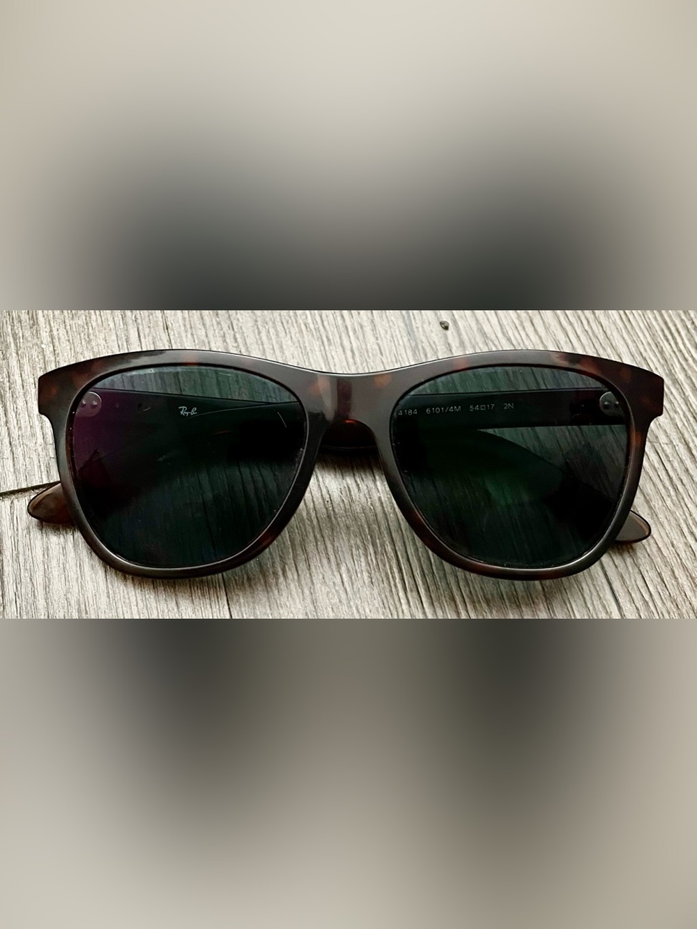 😎 Ray-Ban Tortoise Frame Sunglasses 😎